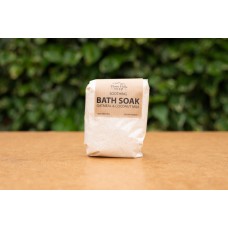 Relaxing Colloidal Oatmeal Bath Soak – Coconut Milk